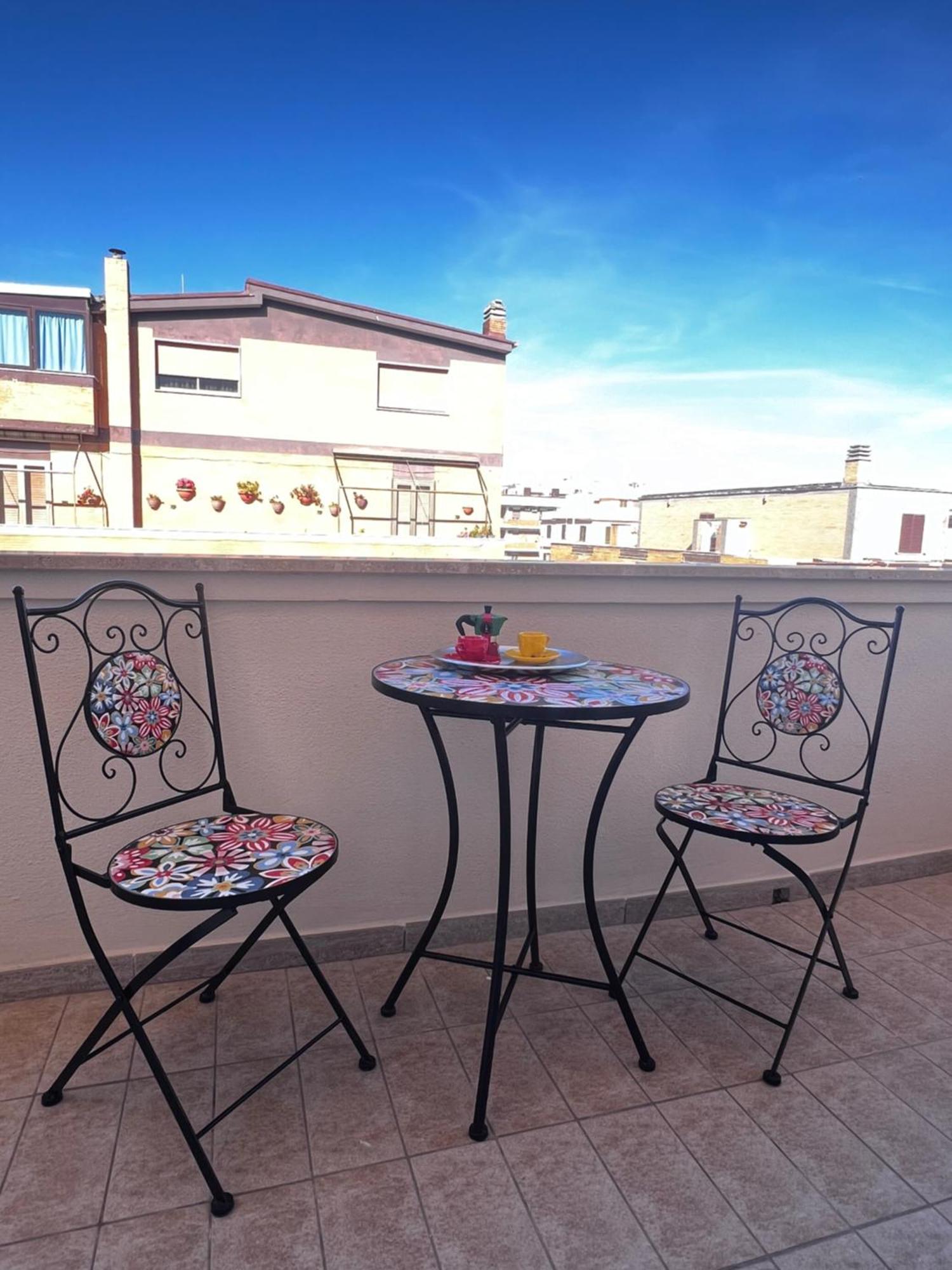 Roma Airport Sky Apartment *