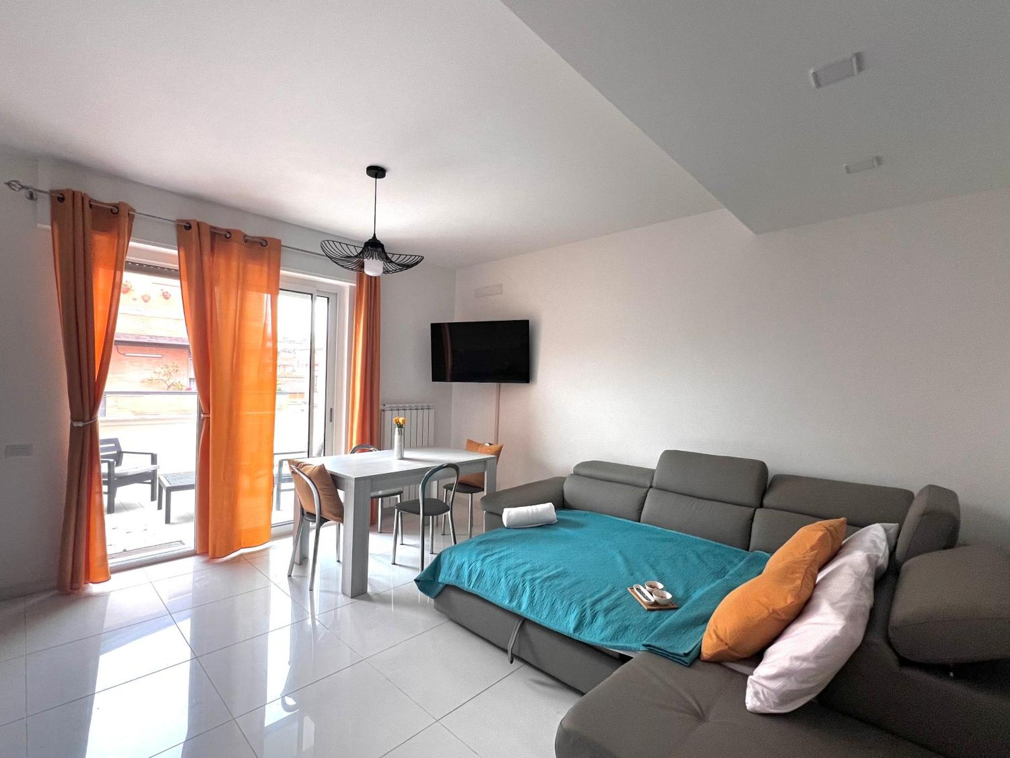 Roma Airport Sky Apartment *